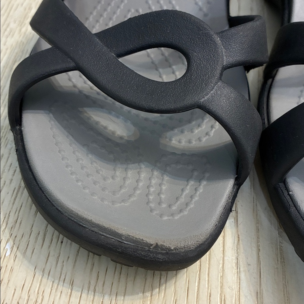 Women’s Crocs Meleen Twist Sandals (Black/Grey) - Picture 3 of 11